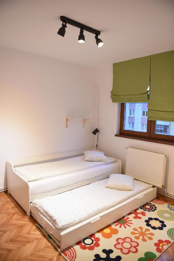 Riverside Apartment *